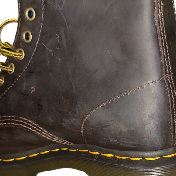 Classic Dr. Martens 1460 brown leather lace-up boots. NWOT. Men’s US 8 - Picture 5 of 8